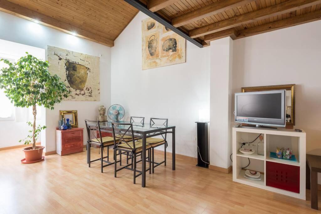Tgh Acogedor Duplex En Malaga Apartment Ngoại thất bức ảnh